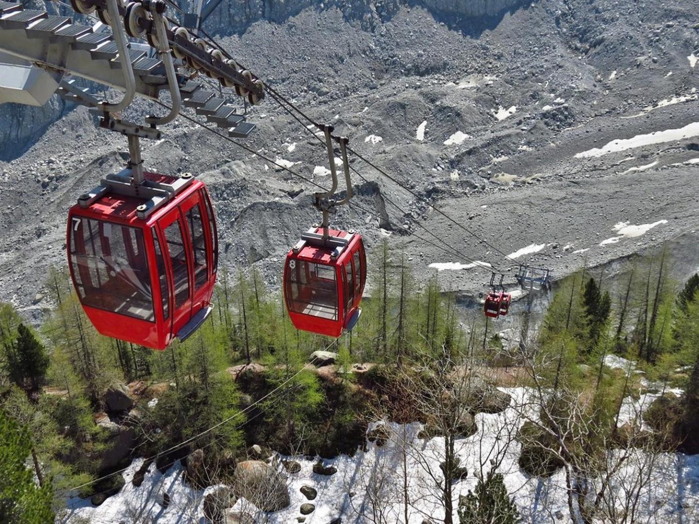 Apartment Le Pied Du Brevent - Walk To Ski Lift, Chamonix Getaway Экстерьер фото